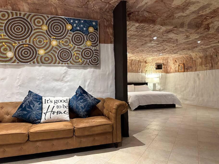 Cozy Cave Coober Pedyアパートメント エクステリア 写真